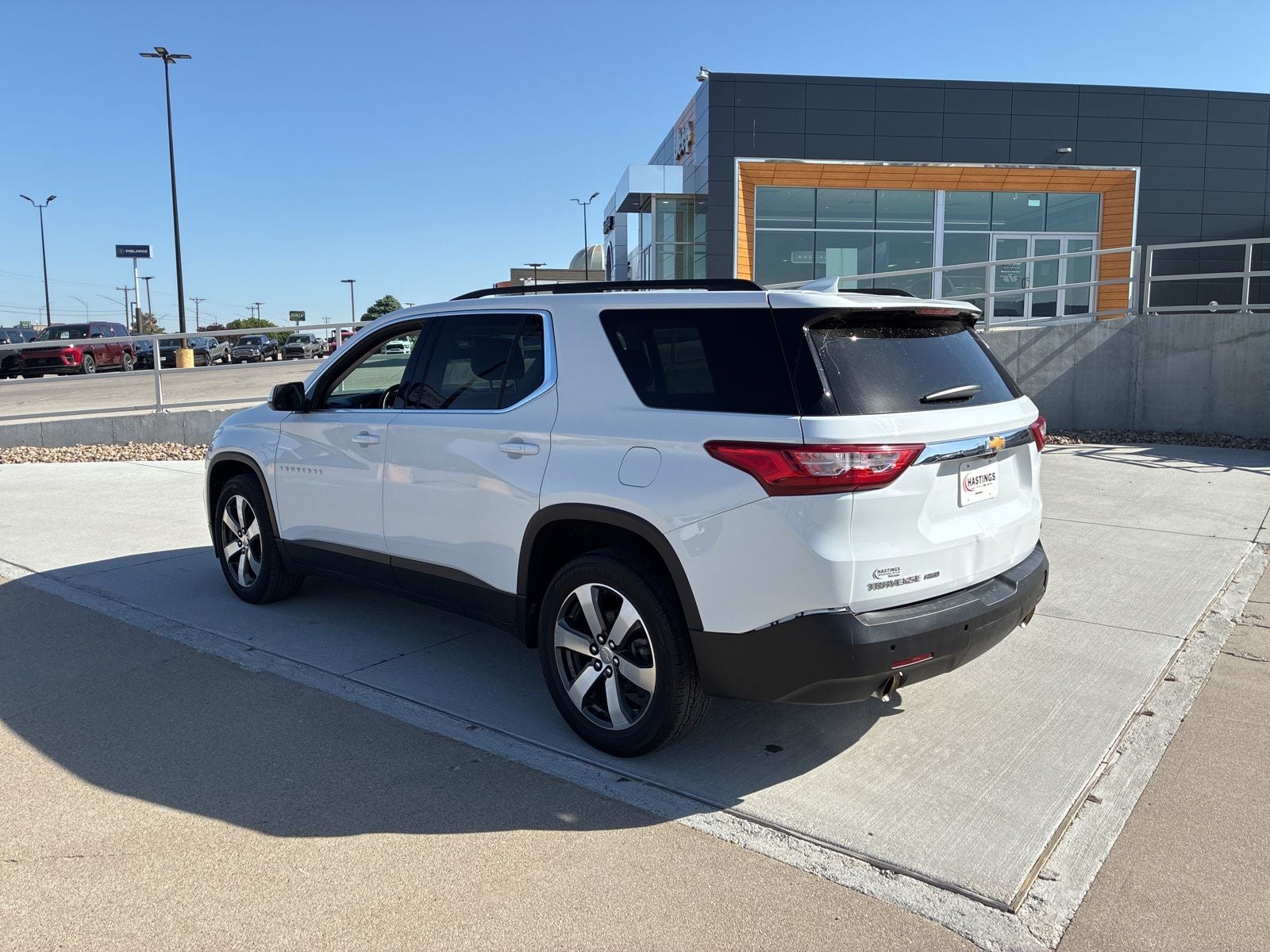 2021 Chevrolet Traverse AWD LT Leather