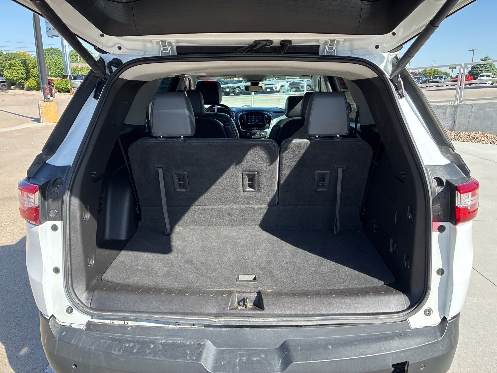 2021 Chevrolet Traverse AWD LT Leather