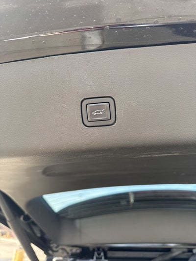 2023 Chevrolet Traverse AWD LT Leather