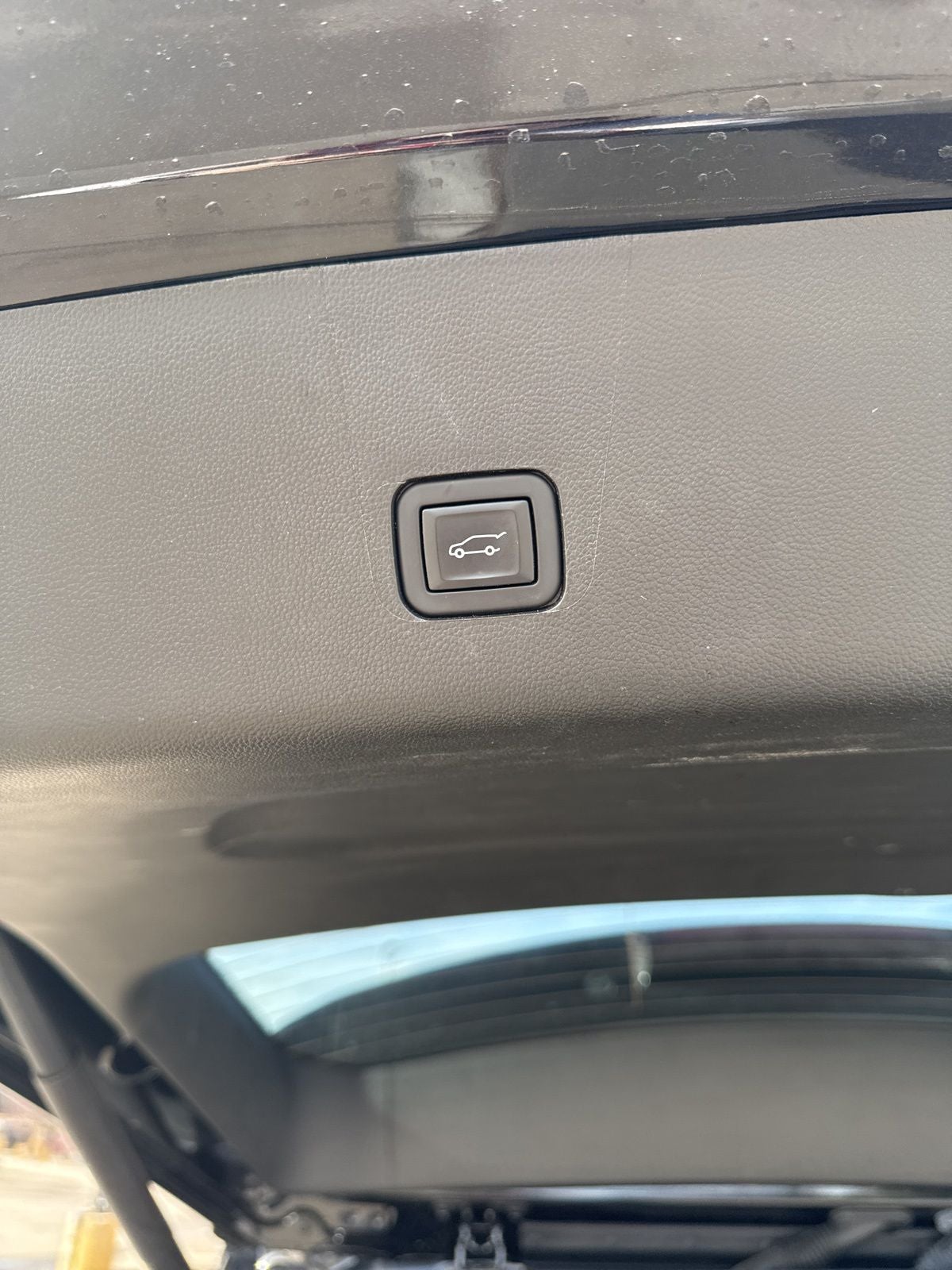 2023 Chevrolet Traverse AWD LT Leather