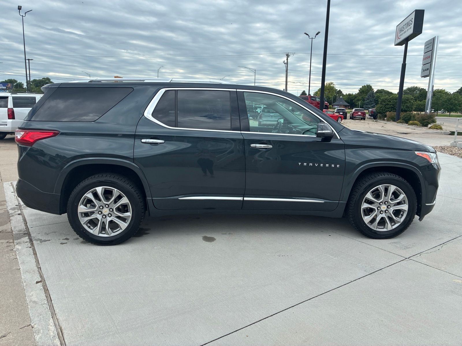 2021 Chevrolet Traverse AWD Premier