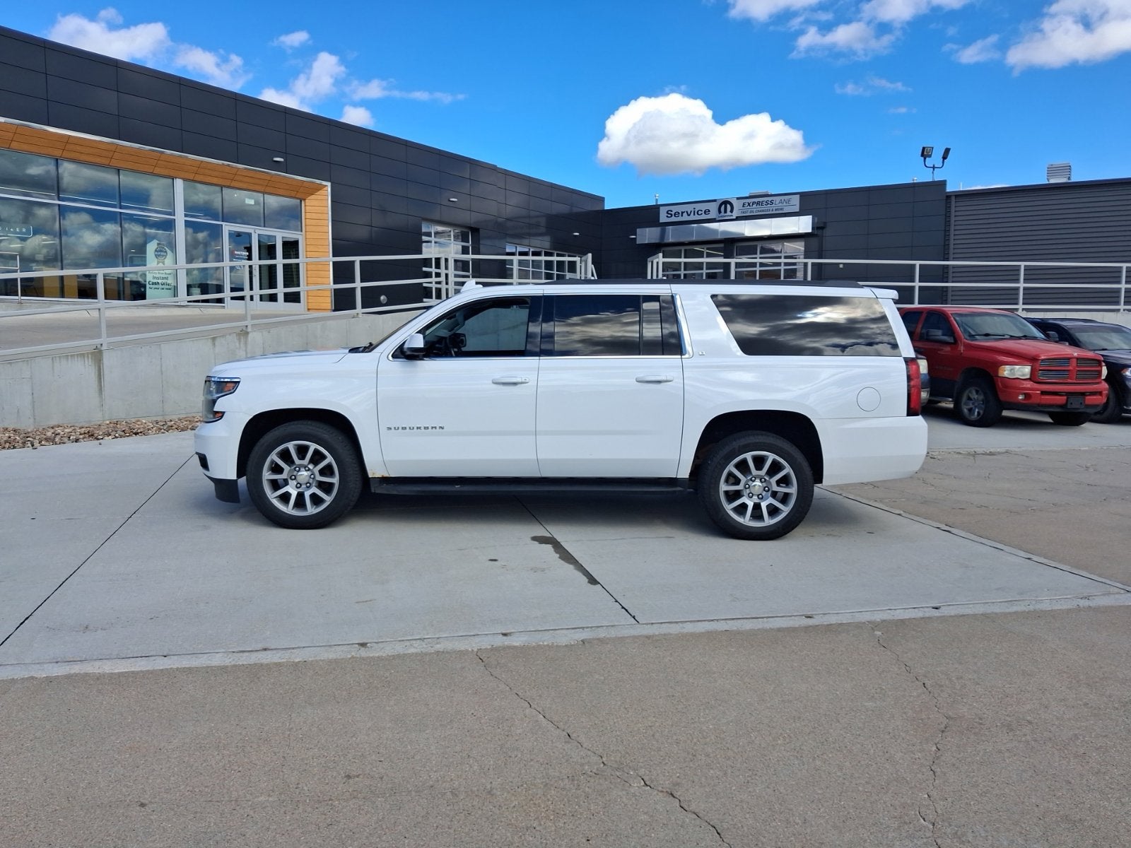 2017 Chevrolet Suburban LT