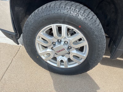 2022 GMC Sierra 3500HD 4WD Double Cab Long Bed SLE