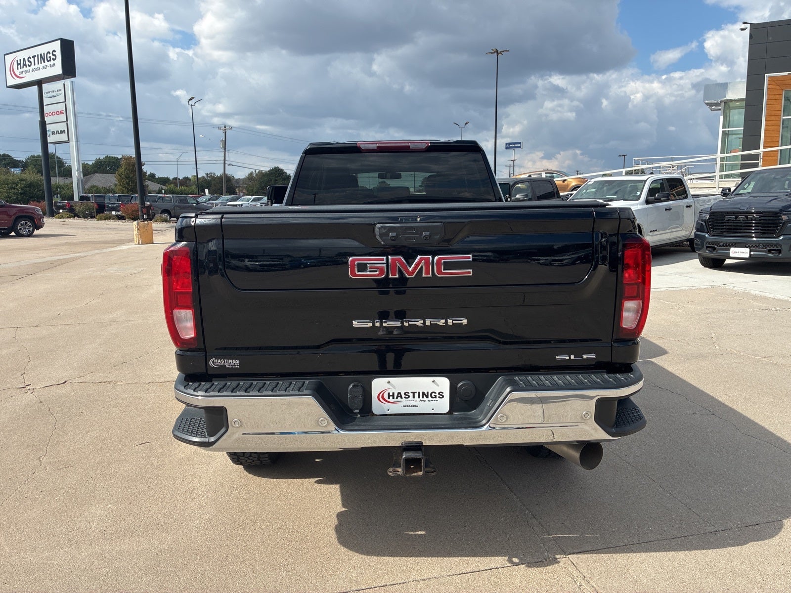 2022 GMC Sierra 3500HD 4WD Double Cab Long Bed SLE