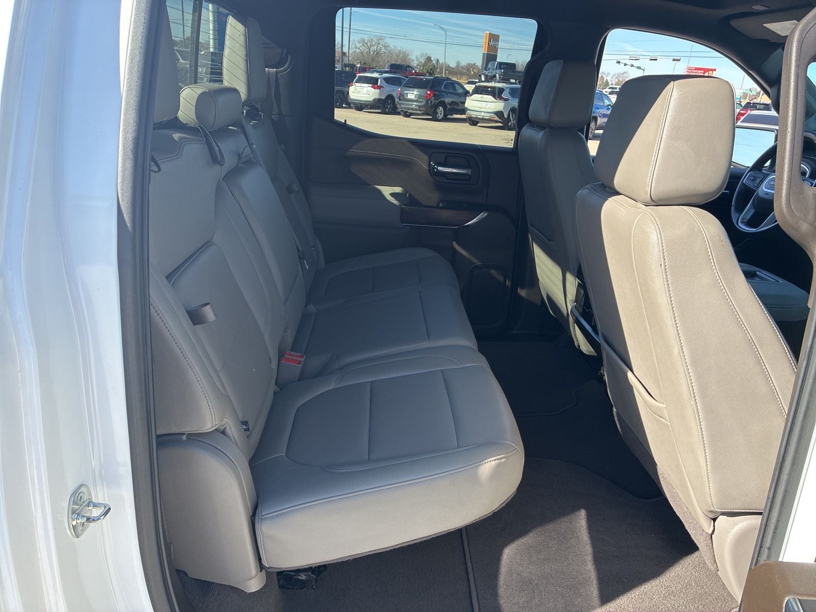 2022 GMC Sierra 1500 Limited 4WD Crew Cab Short Box SLT