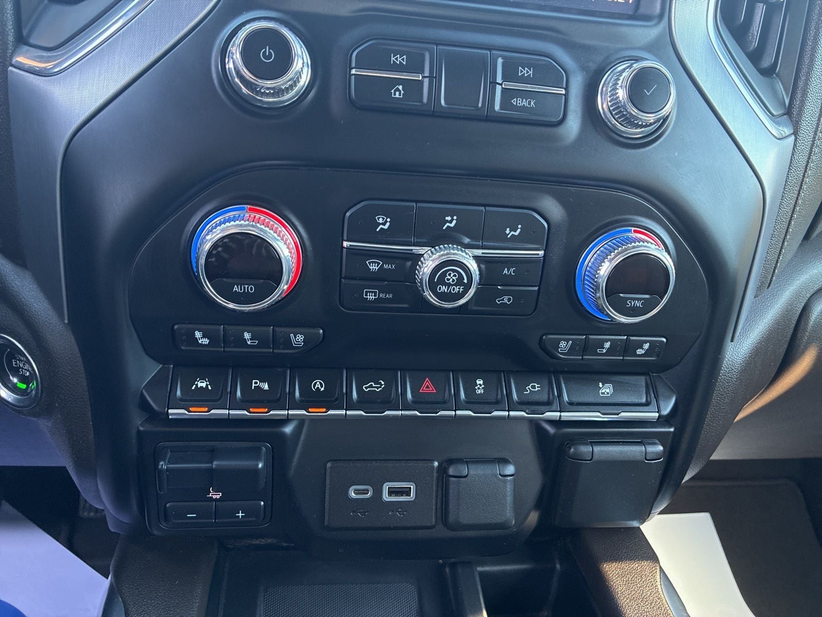 2022 GMC Sierra 1500 Limited 4WD Crew Cab Short Box SLT