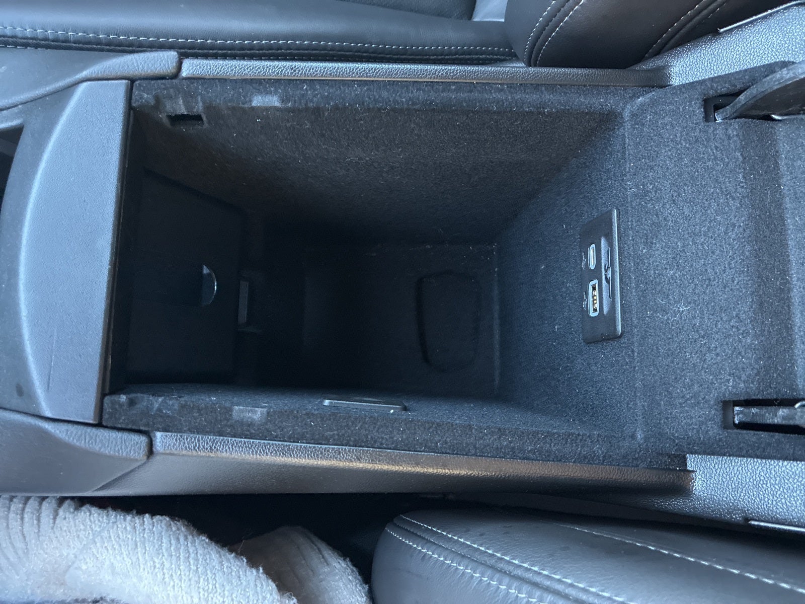 2023 Cadillac XT5 AWD Sport