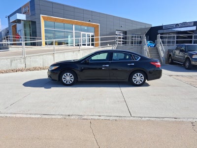 2016 Nissan Altima 2.5 S
