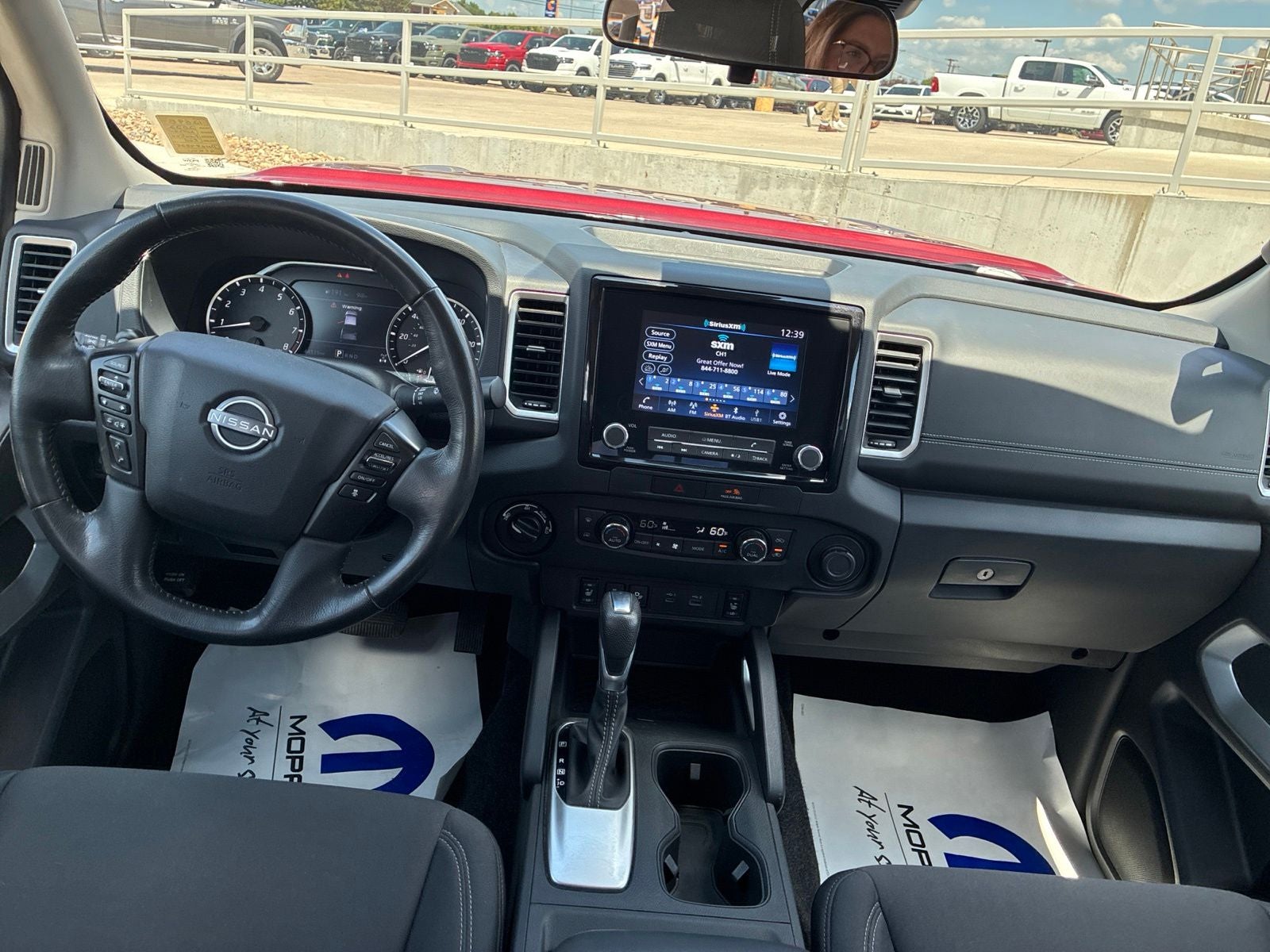 2022 Nissan Frontier Crew Cab SV 4x4