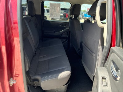 2022 Nissan Frontier Crew Cab SV 4x4