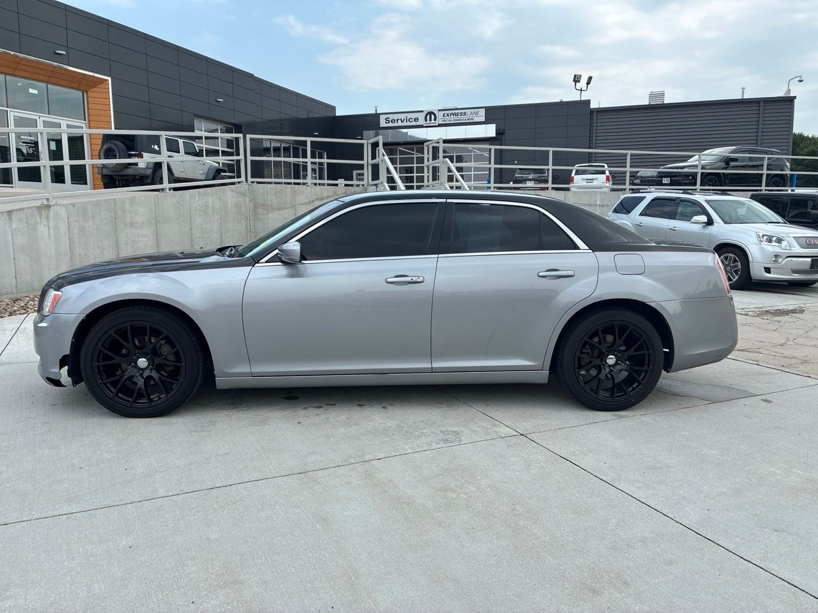 Used 2014 Chrysler 300 Base with VIN 2C3CCAAG1EH200057 for sale in Hastings, NE