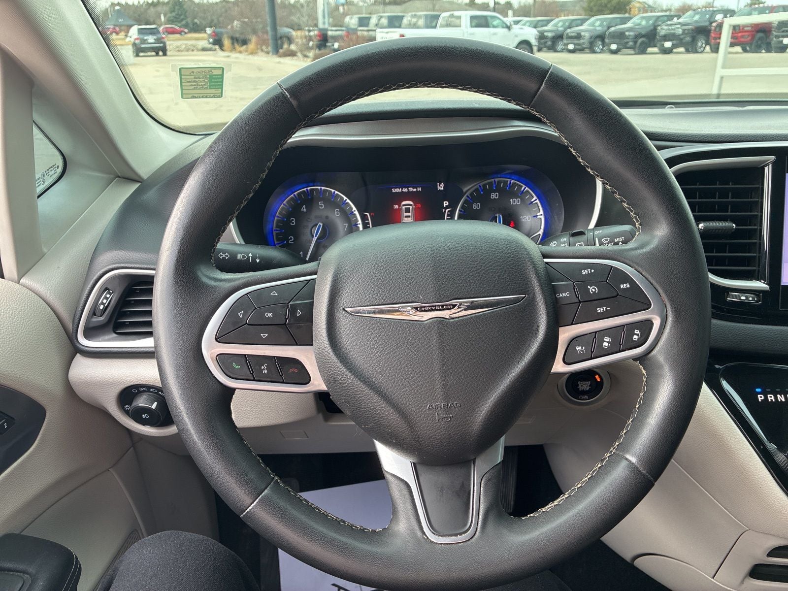 2022 Chrysler Pacifica Touring L