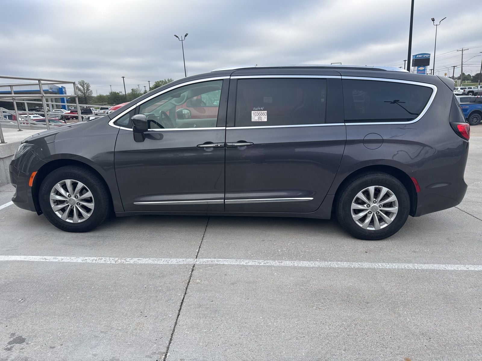 2019 Chrysler Pacifica Touring L