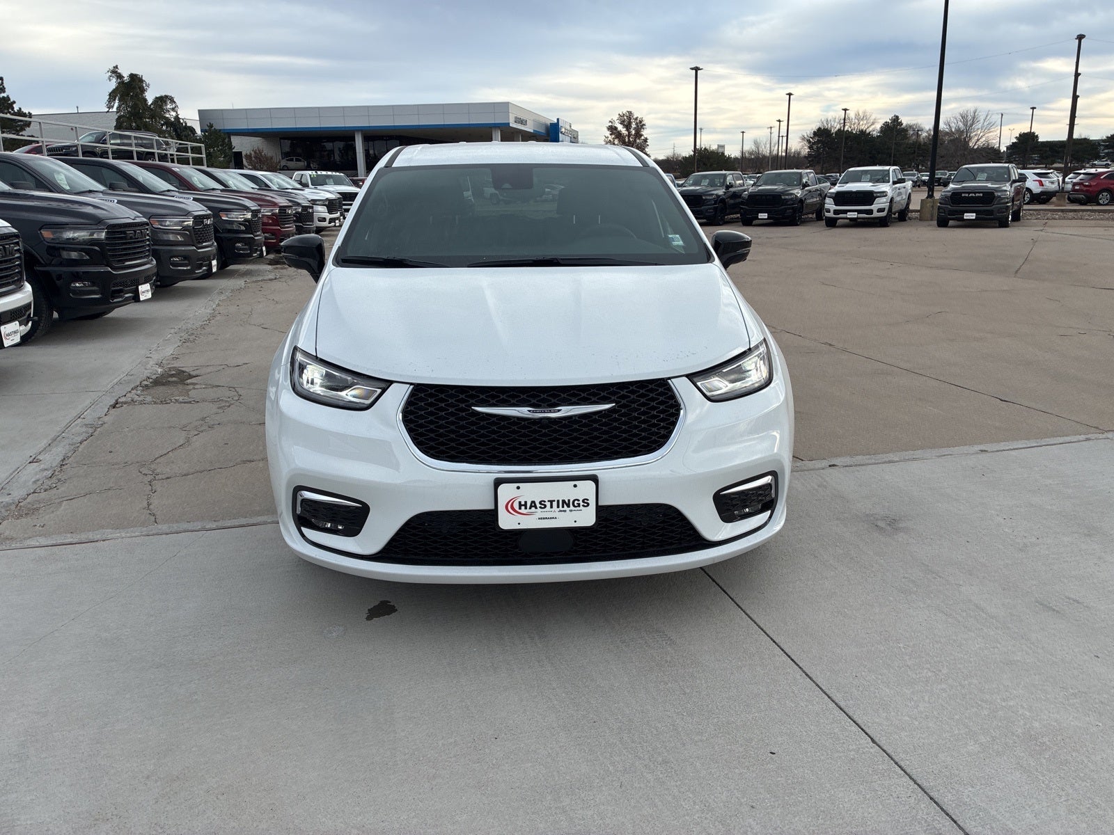 2026 Chrysler Pacifica PACIFICA SELECT