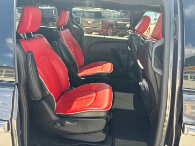 2020 Chrysler Pacifica Hybrid Red S Edition