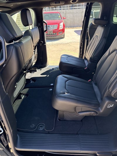 2026 Chrysler Pacifica PACIFICA SELECT AWD