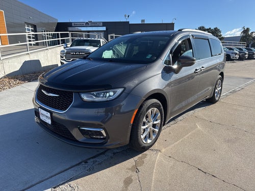 2022 Chrysler Pacifica Touring L AWD