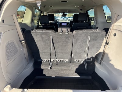 2022 Chrysler Pacifica Touring L AWD