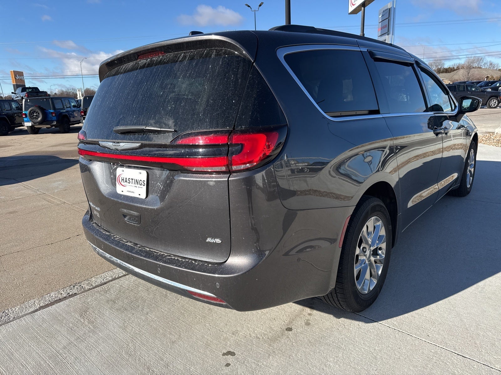 2022 Chrysler Pacifica Touring L AWD