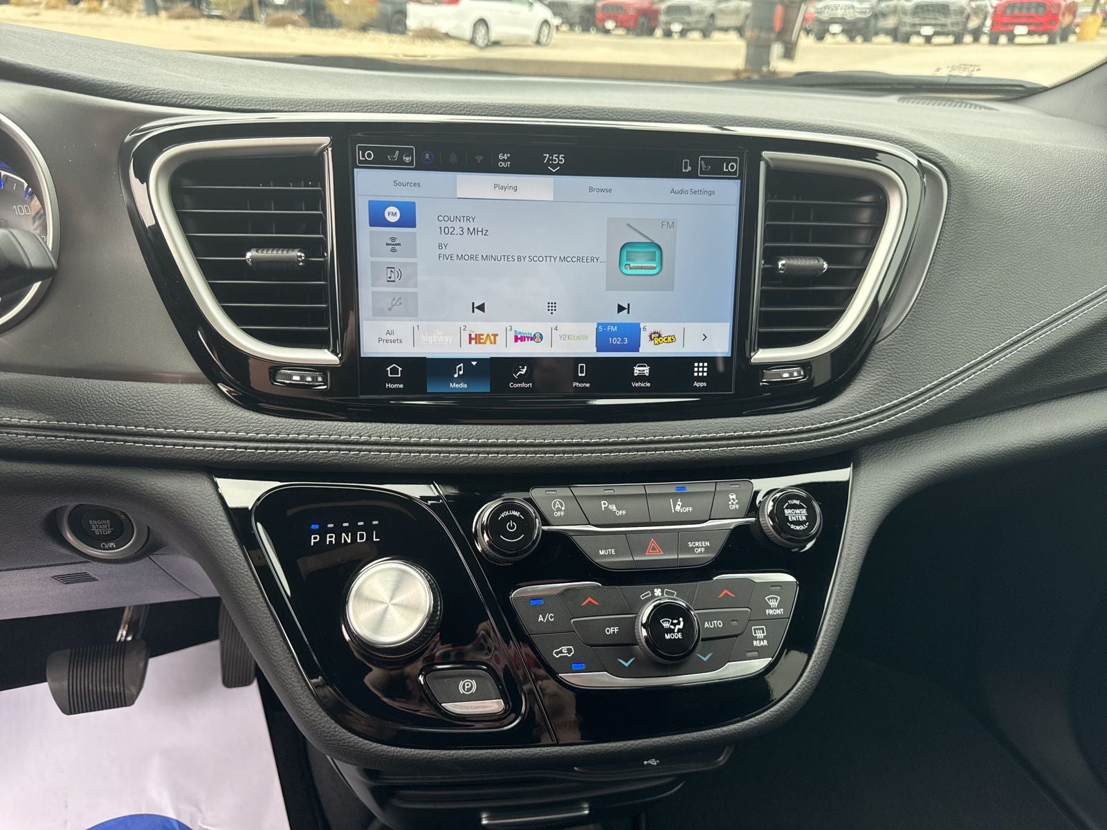 2026 Chrysler Pacifica PACIFICA SELECT AWD