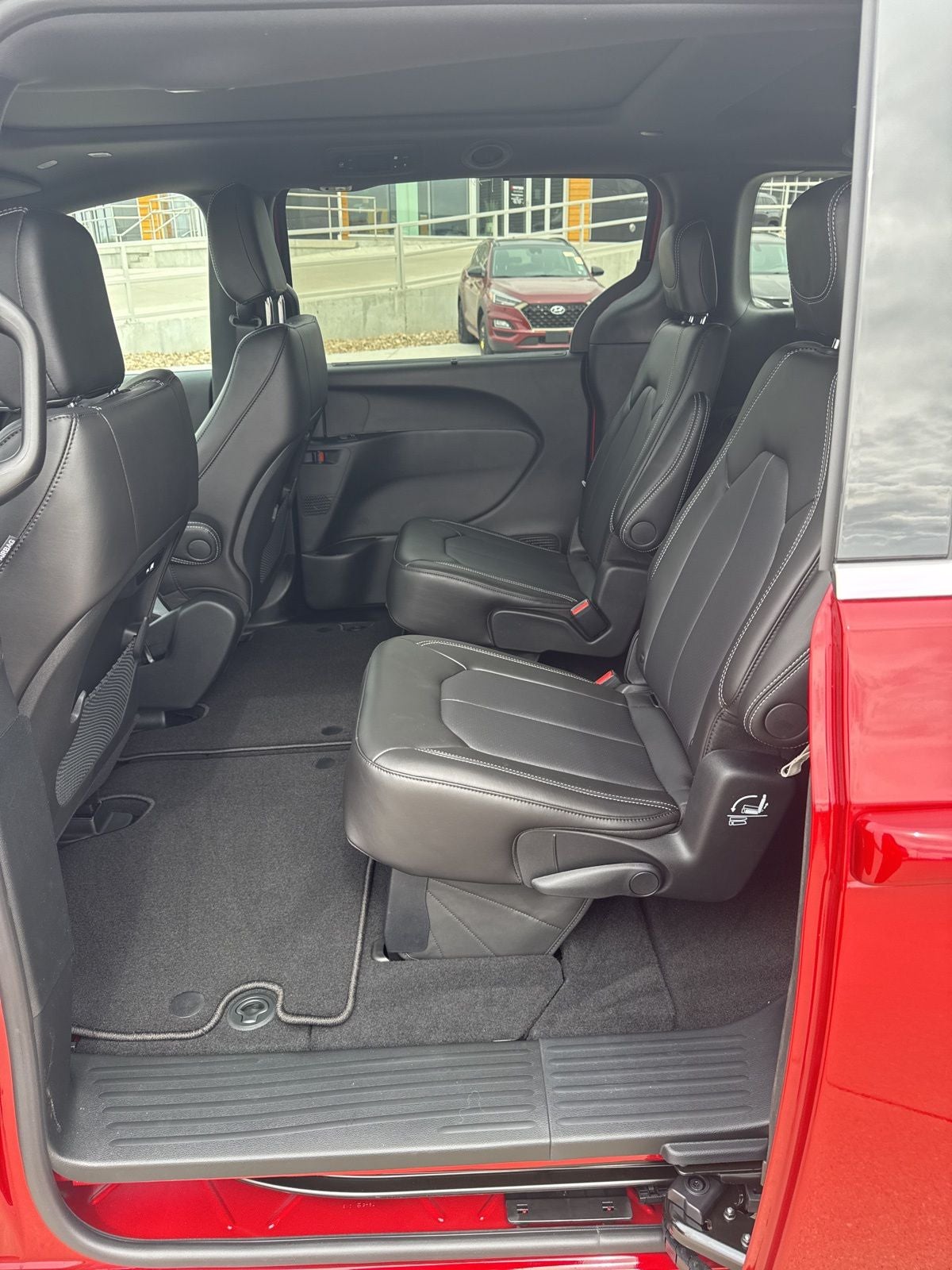 2026 Chrysler Pacifica PACIFICA SELECT AWD