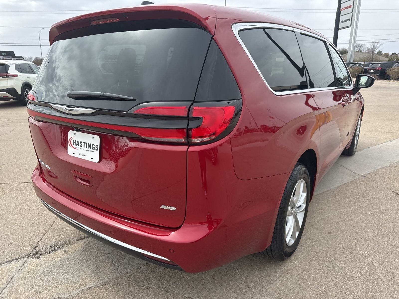 2026 Chrysler Pacifica PACIFICA SELECT AWD