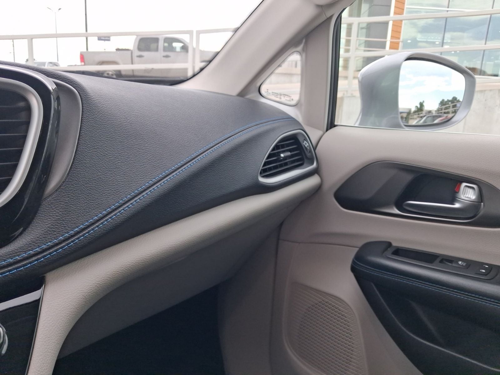 2021 Chrysler Pacifica Touring AWD