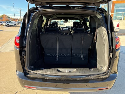 2026 Chrysler Pacifica PACIFICA LIMITED AWD