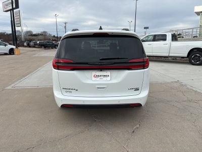 2026 Chrysler Pacifica PACIFICA LIMITED AWD