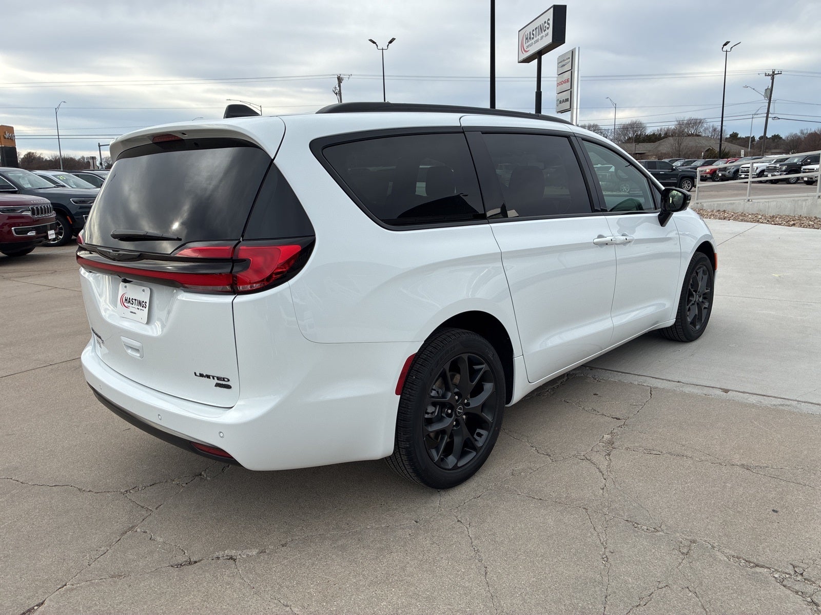 2026 Chrysler Pacifica PACIFICA LIMITED AWD