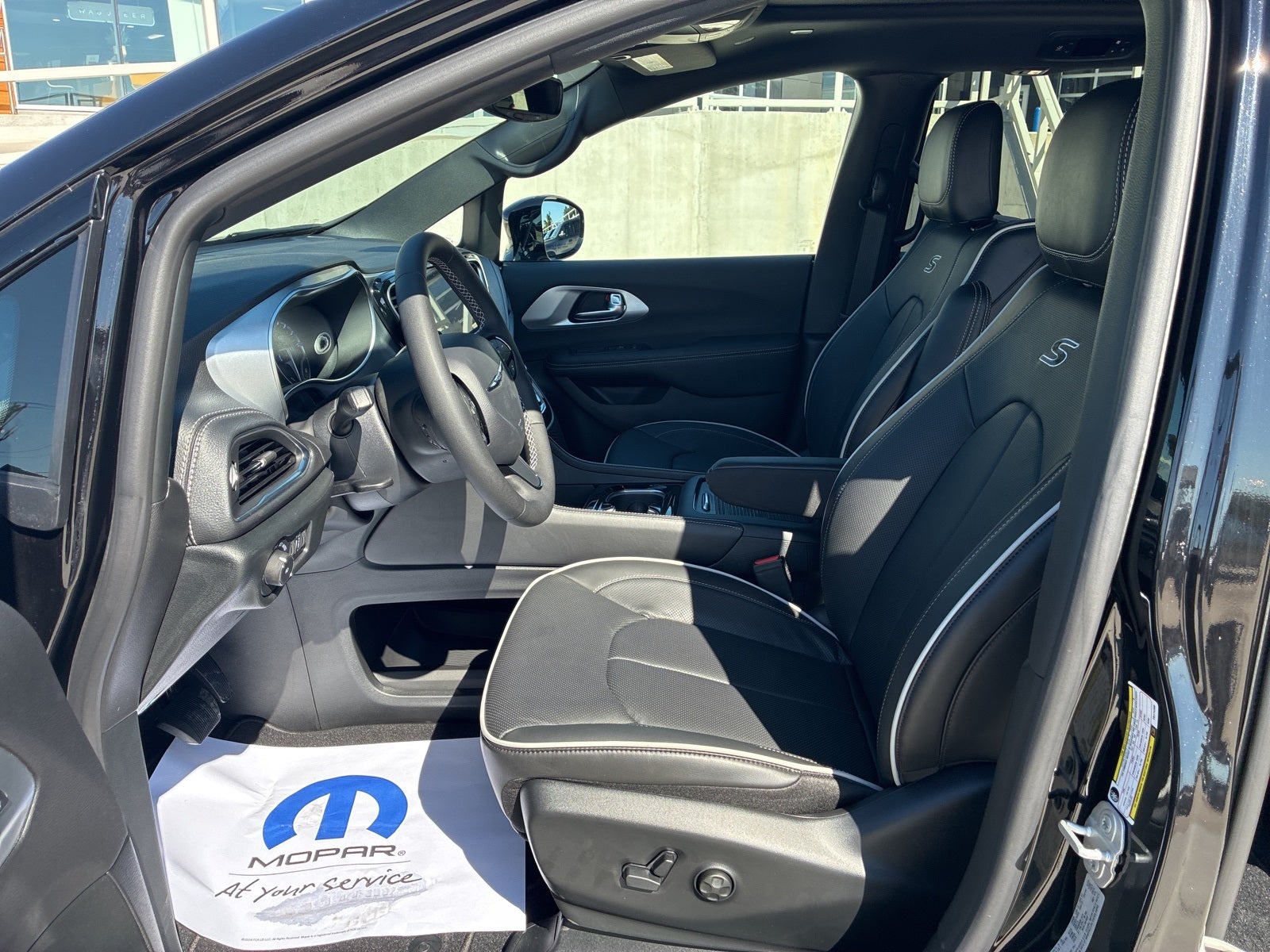 2026 Chrysler Pacifica PACIFICA LIMITED AWD