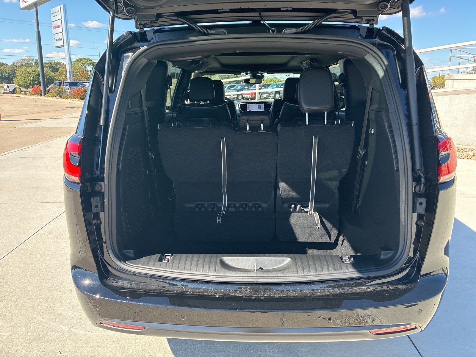 2026 Chrysler Pacifica PACIFICA LIMITED AWD