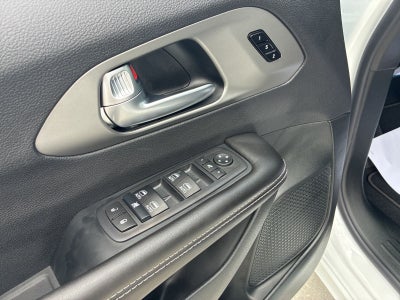 2027 Chrysler Pacifica PACIFICA LIMITED AWD