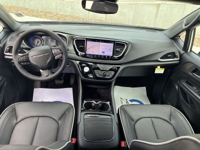 2027 Chrysler Pacifica PACIFICA LIMITED AWD