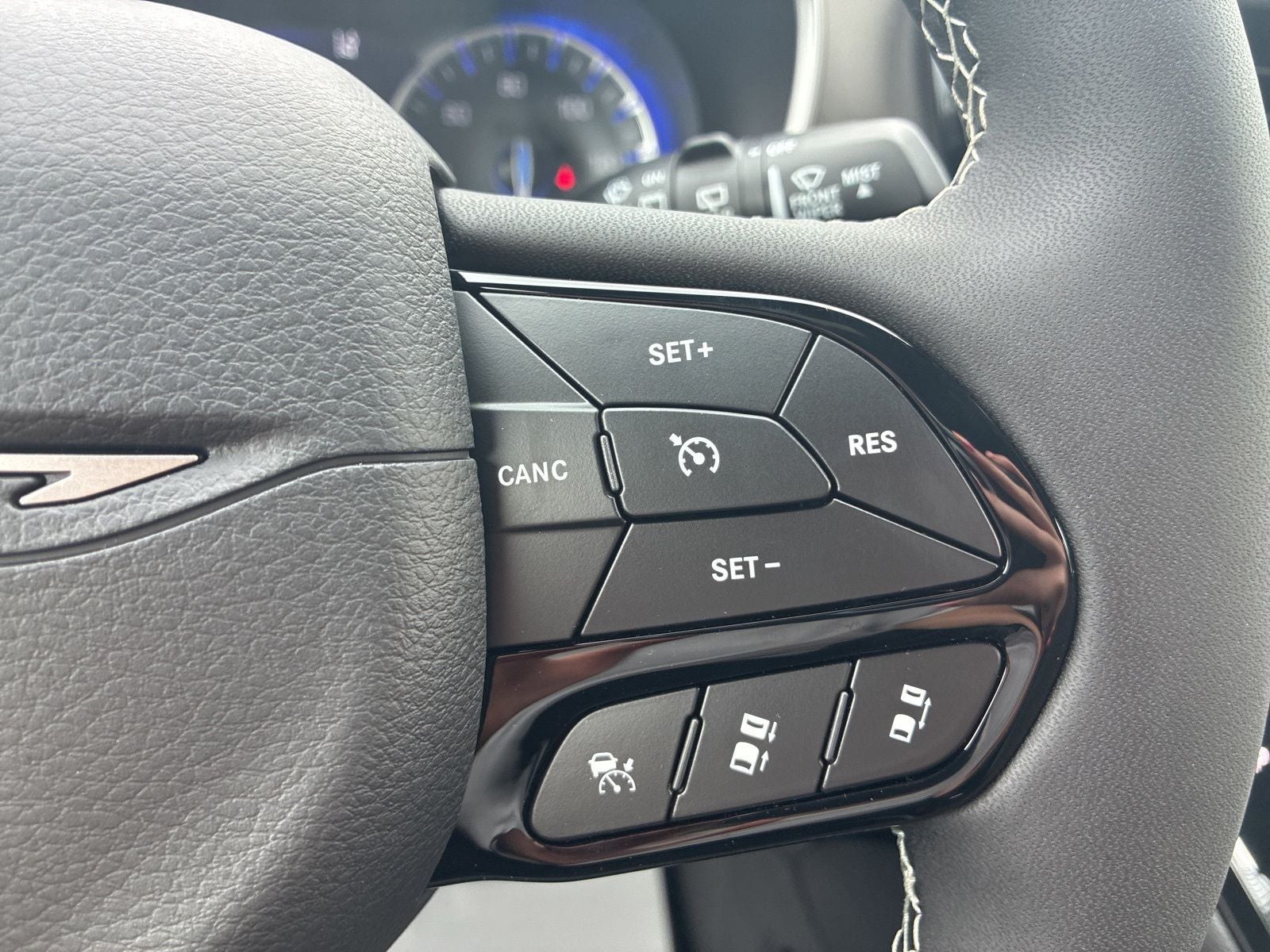 2027 Chrysler Pacifica PACIFICA LIMITED AWD
