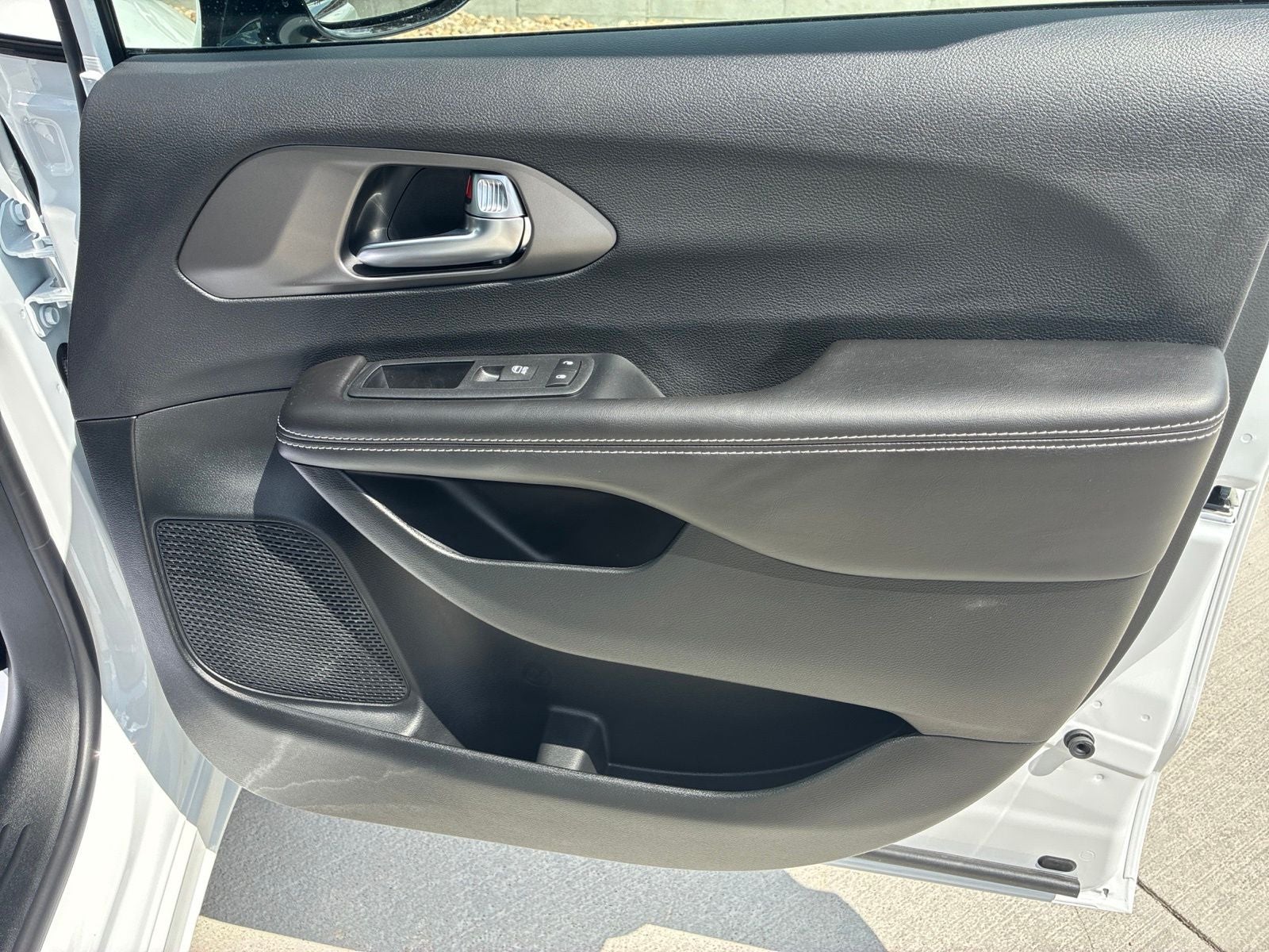 2027 Chrysler Pacifica PACIFICA LIMITED AWD