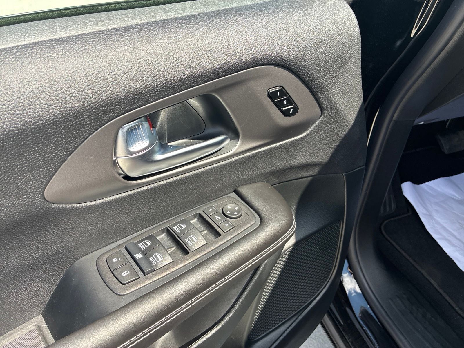 2027 Chrysler Pacifica PACIFICA LIMITED AWD