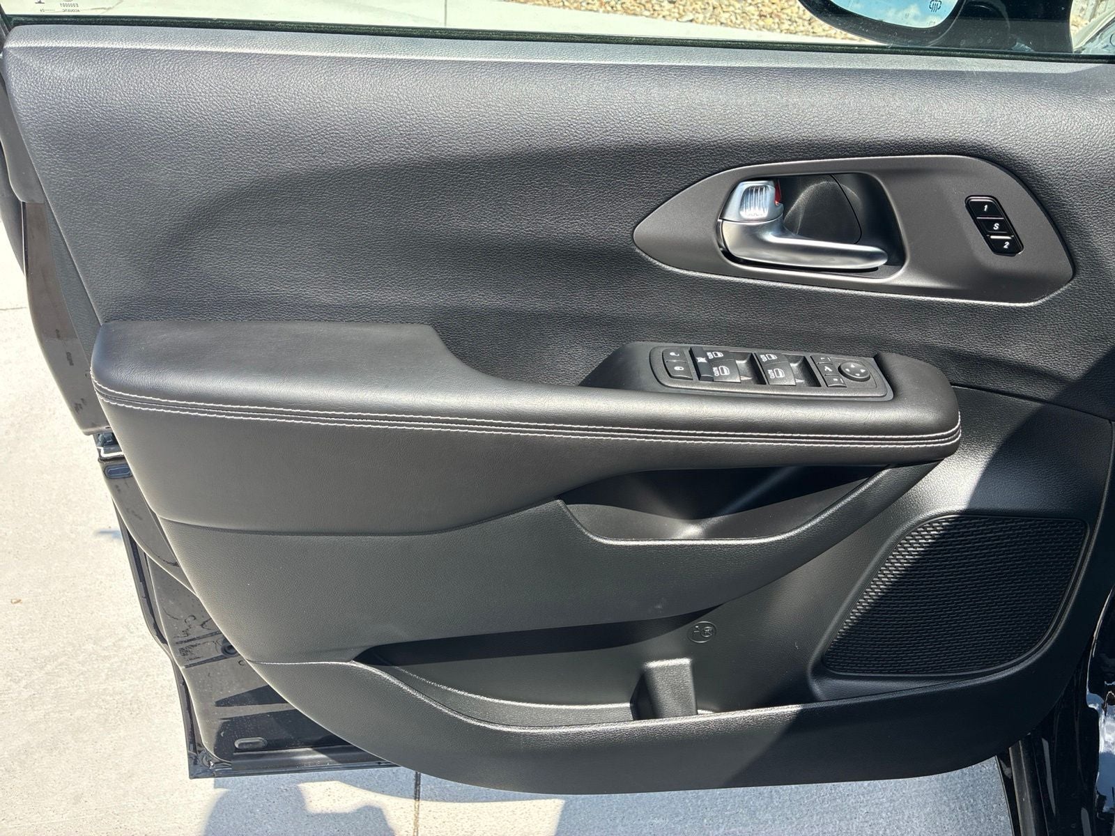 2027 Chrysler Pacifica PACIFICA LIMITED AWD
