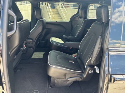 2027 Chrysler Pacifica PACIFICA LIMITED AWD