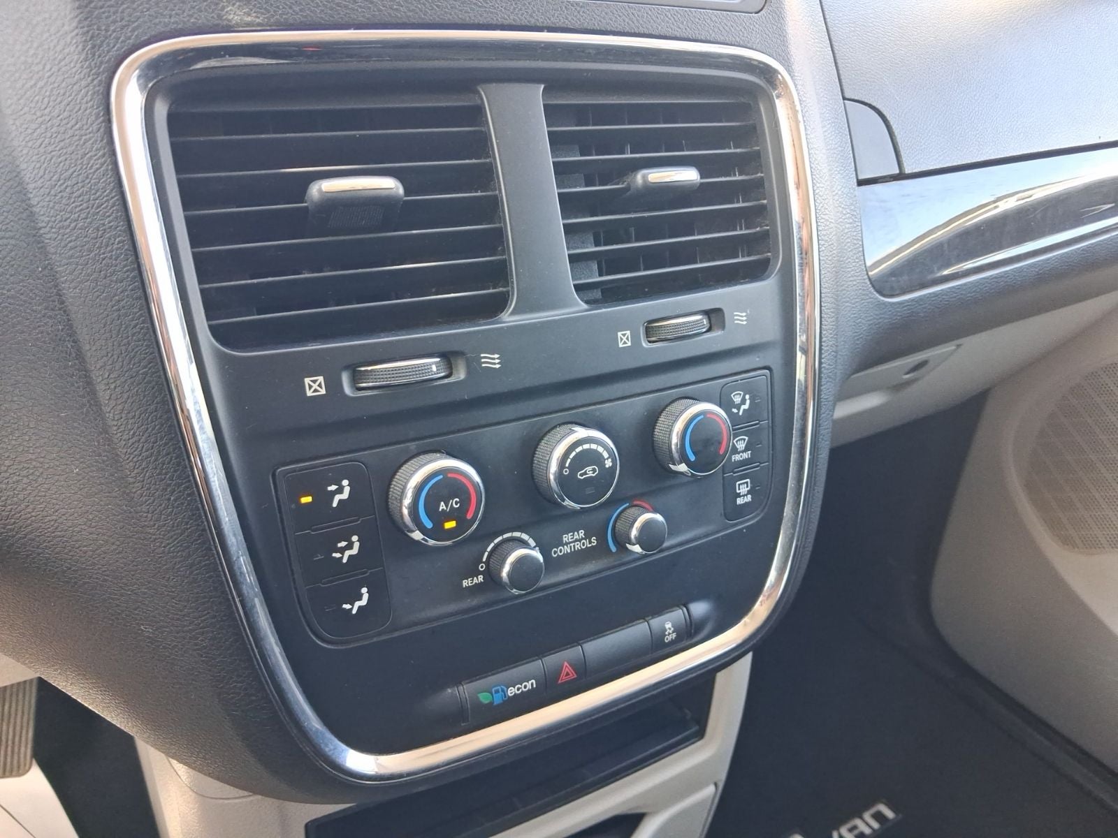 2012 Dodge Grand Caravan SE/AVP