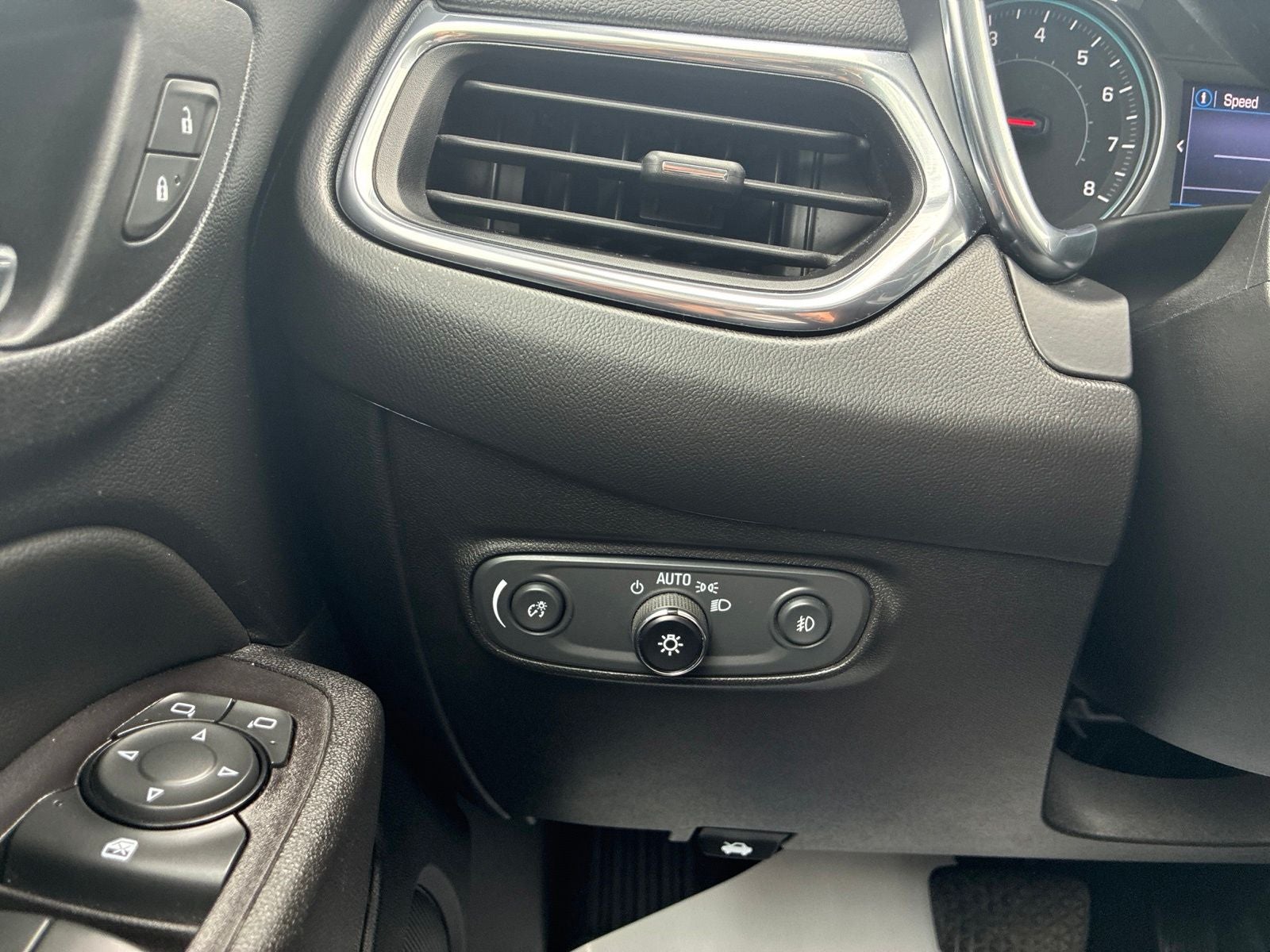 2021 Chevrolet Equinox AWD LT