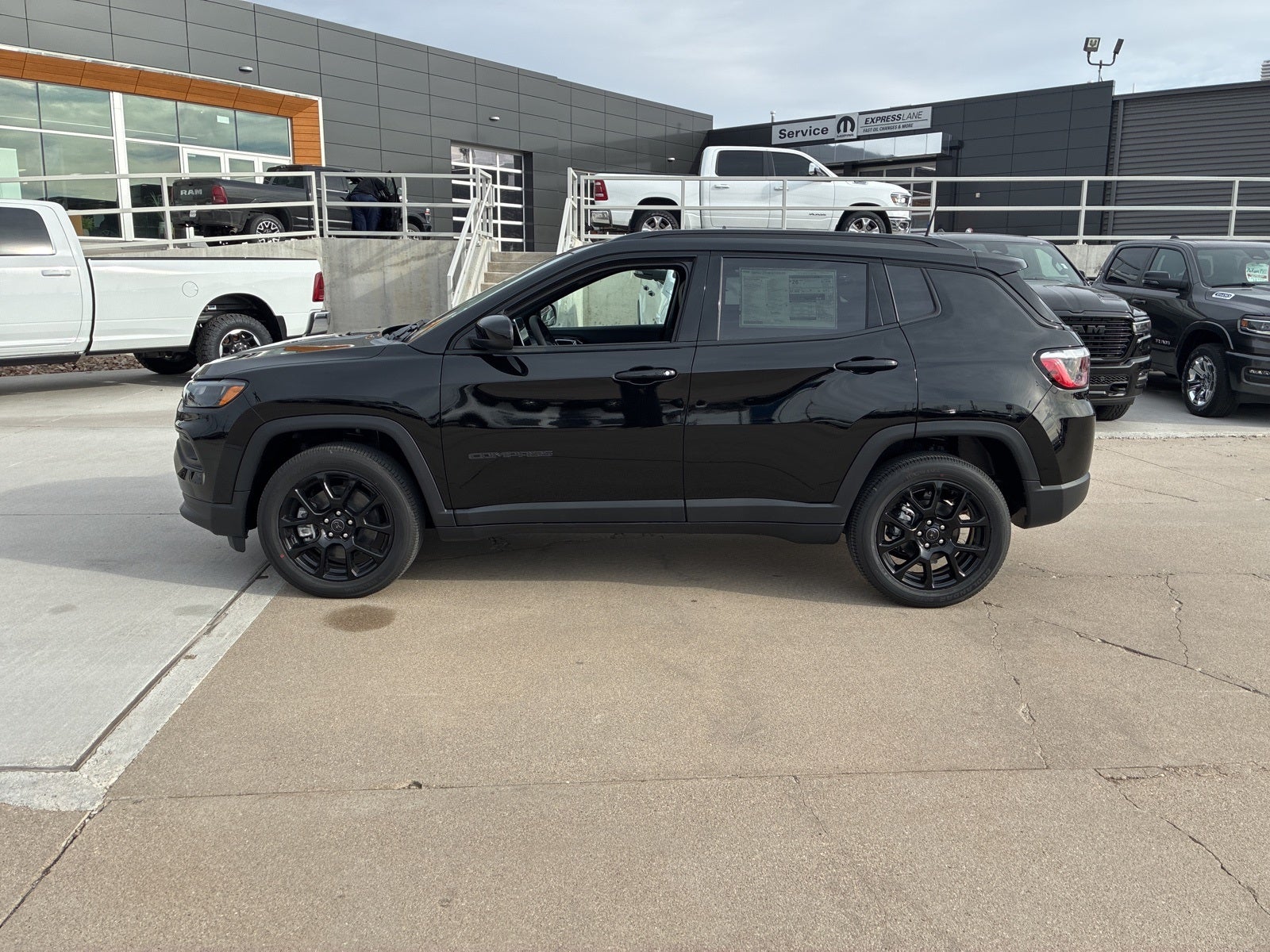 2026 Jeep Compass COMPASS LATITUDE ALTITUDE 4X4