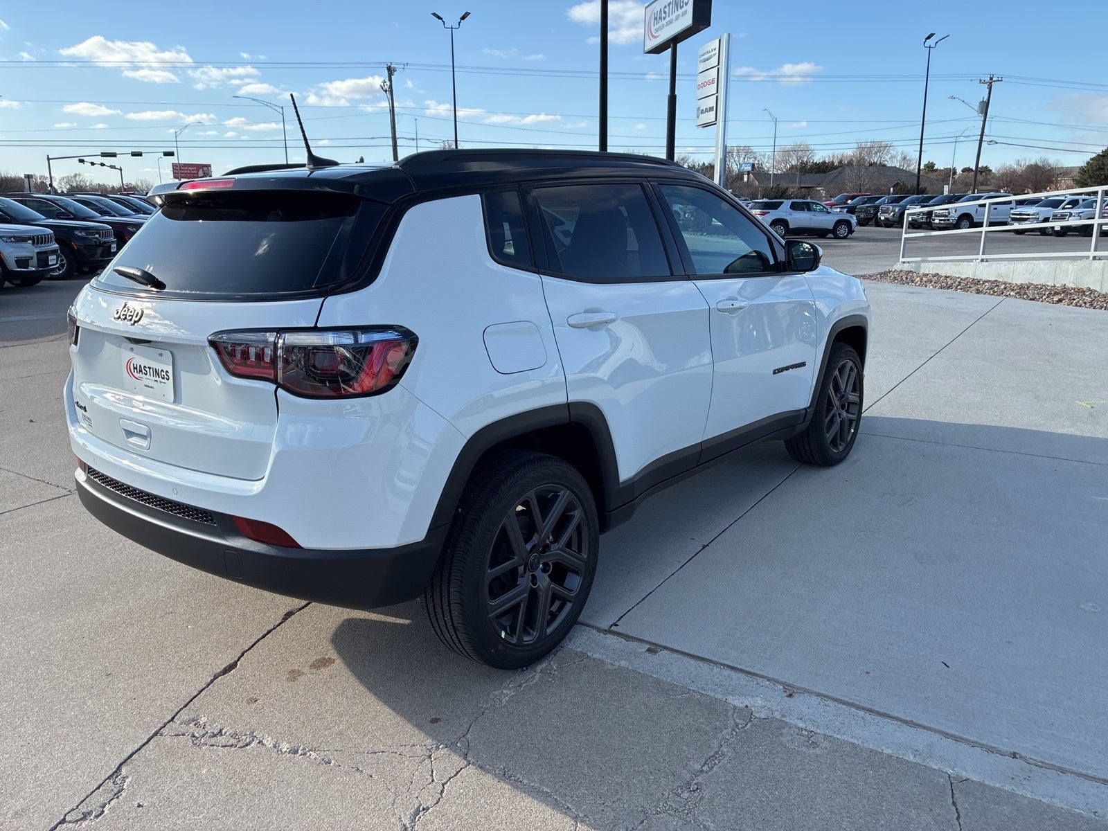 2026 Jeep Compass COMPASS LIMITED ALTITUDE 4X4