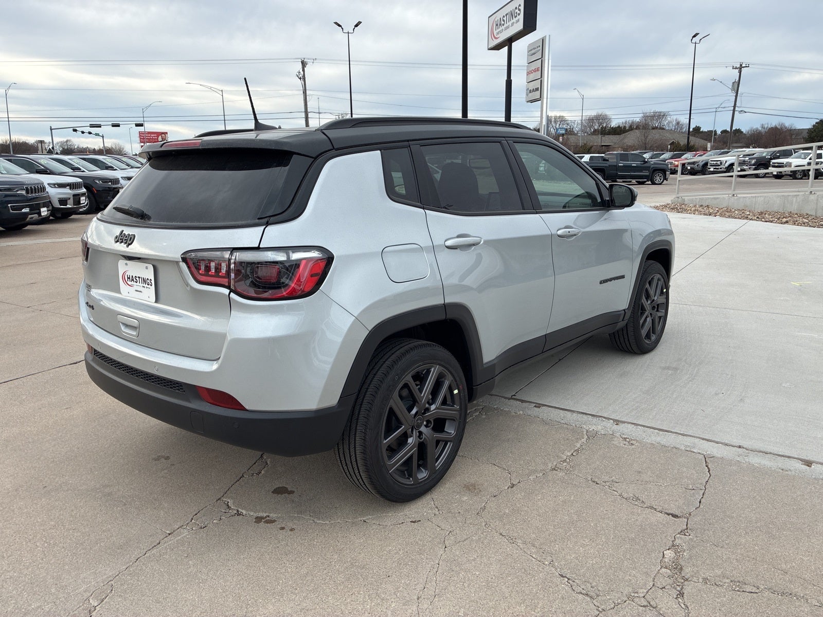 2026 Jeep Compass COMPASS LIMITED ALTITUDE 4X4