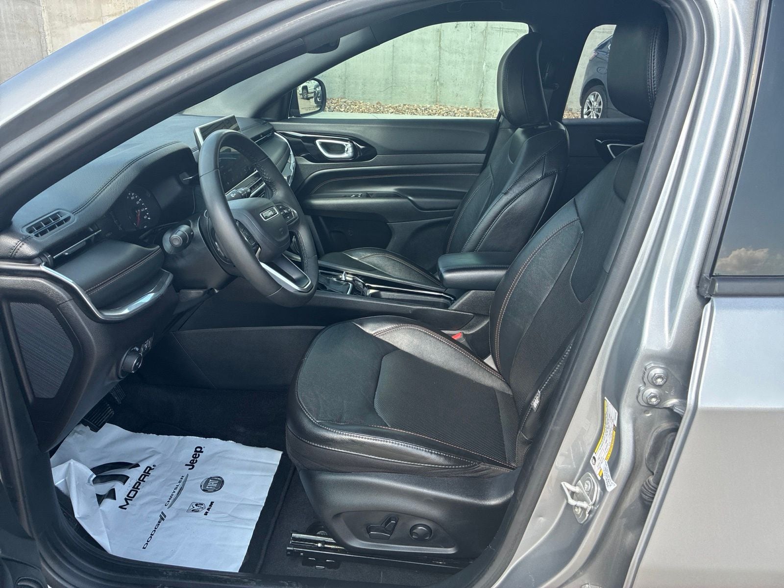 2023 Jeep Compass (RED) Edition 4x4