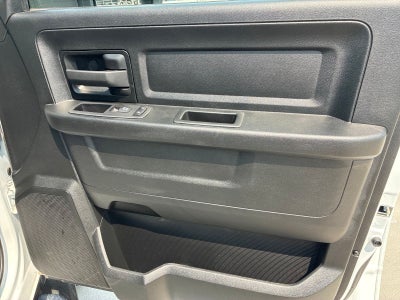 2024 RAM 3500 Tradesman Crew Cab 4x4 6'4' Box