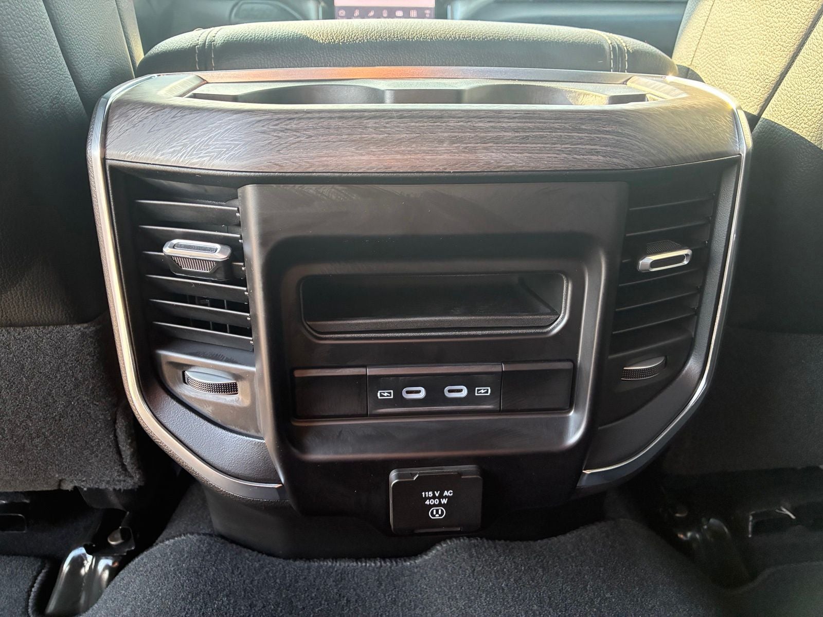 2026 RAM Ram 3500 RAM 3500 LARAMIE CREW CAB 4X4 6'4' BOX