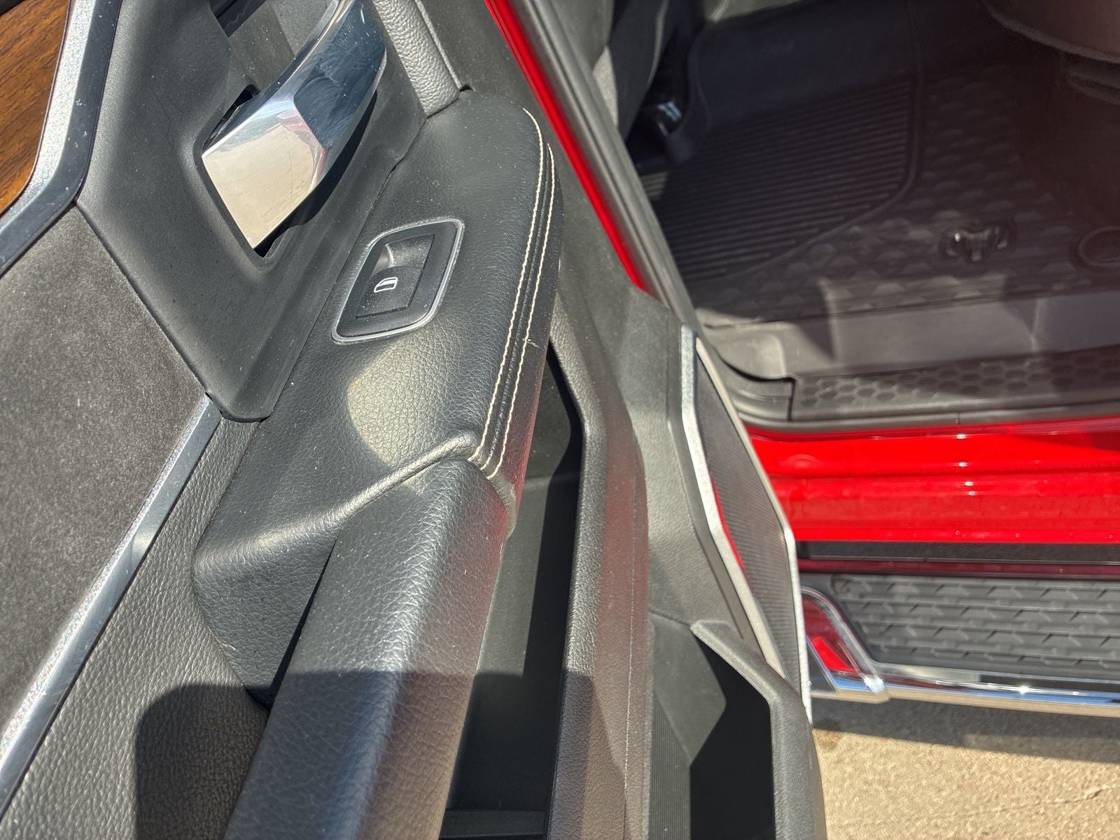 2022 RAM 3500 Laramie Crew Cab 4x4 6'4' Box