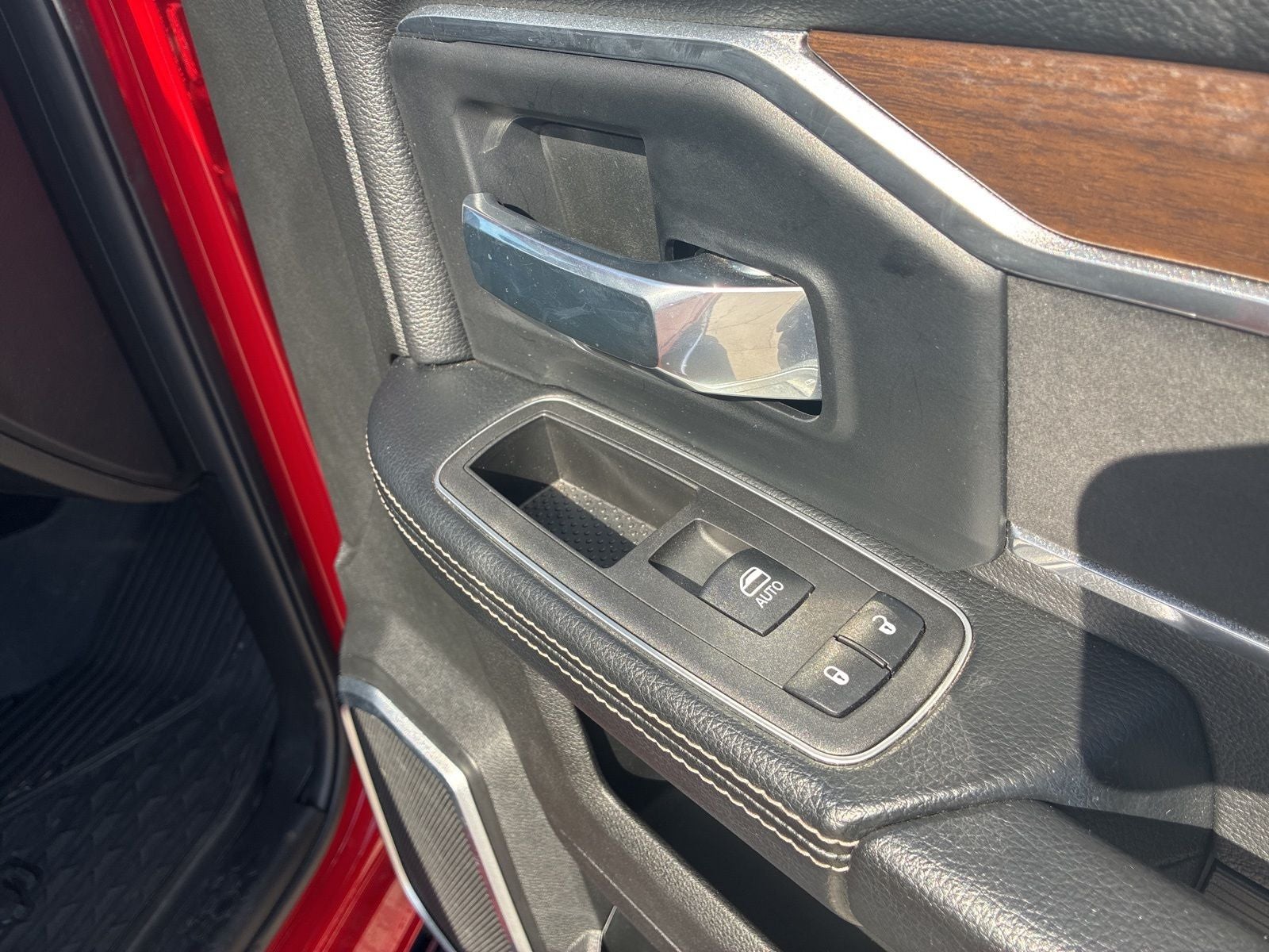 2022 RAM 3500 Laramie Crew Cab 4x4 6'4' Box