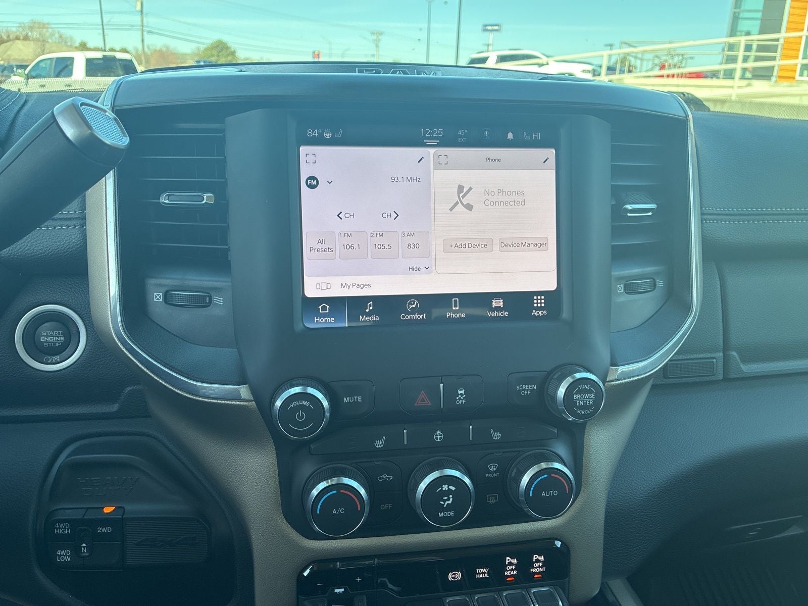 2022 RAM 3500 Laramie Crew Cab 4x4 6'4' Box